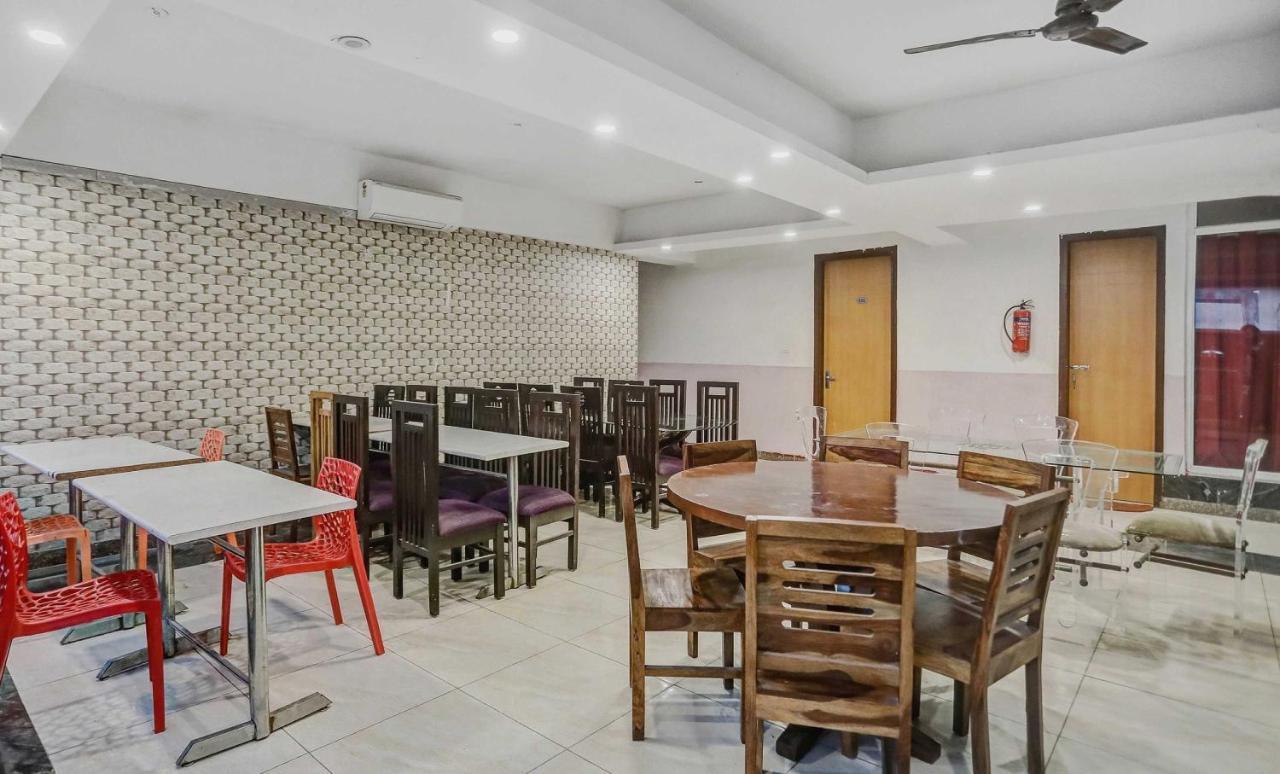 فندق أو واي أو 22956 إكسبو ستاي دلهي المظهر الخارجي الصورة