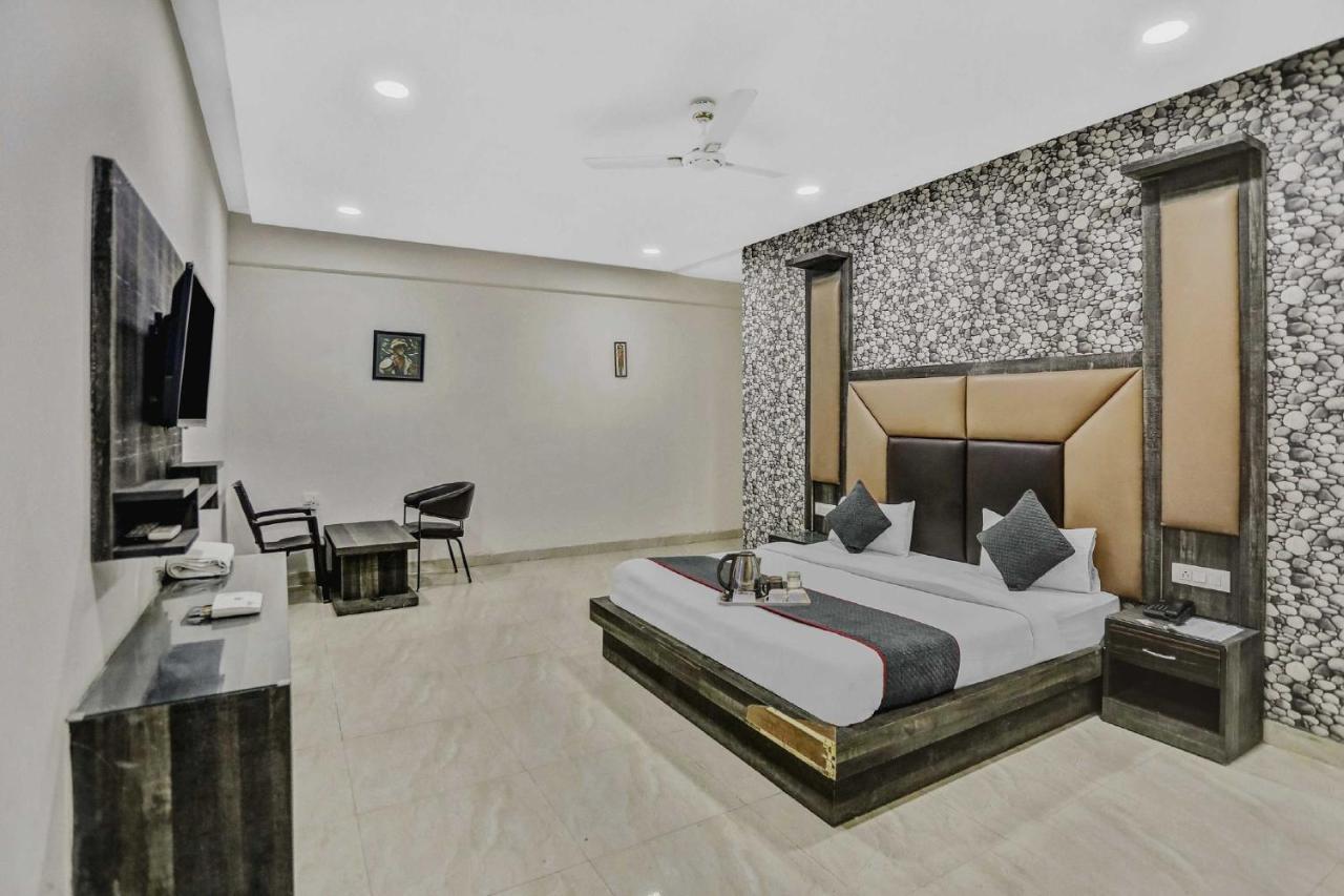 فندق أو واي أو 22956 إكسبو ستاي دلهي المظهر الخارجي الصورة